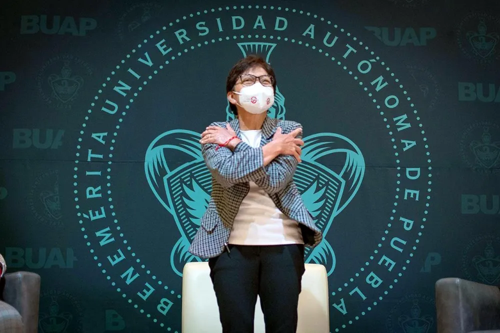 Buap Aniversario Prepa Enrique Cabrera