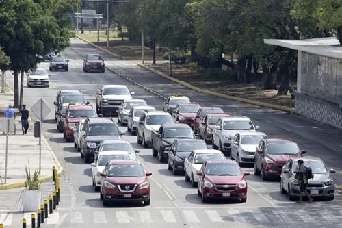 El Impopular Pero Urgente “Hoy no Circula”