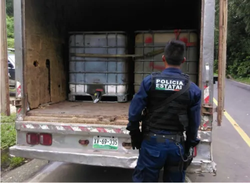 SSP recupera dos unidades con bidones con hidrocarburo ilícito