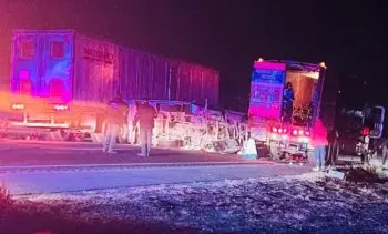 Accidente en Quecholac deja dos muertos y un herido en choque con camión de peregrinos