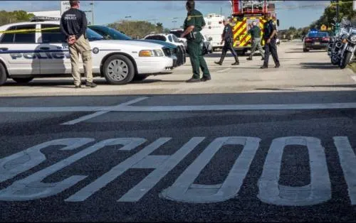 Reportan al menos un herido en tiroteo en escuela cerca de Los Ángeles