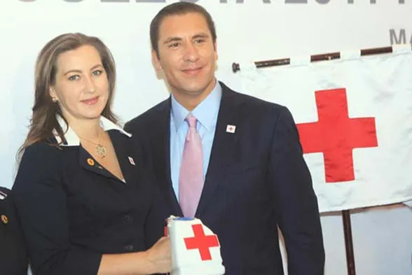 Recibe RMV Medalla de la Cruz