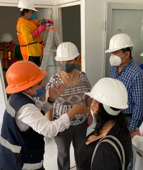 IMSS y SNTSS supervisan avances del módulo temporal en hospital “La Margarita”