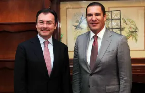 Se reúne Moreno Valle con Luis Videgaray