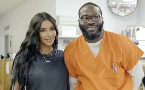 Nuevo documental de Kim Kardashian denuncia abusos del sistema legal de EU