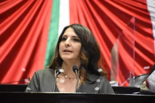 Un atraco múltiple a los ciudadanos, la extinción de fideicomisos y fondos para el desarrollo: MC