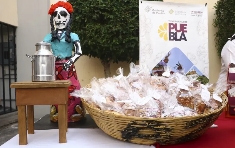 Presentación Feria Tradicional de Todos los Santos