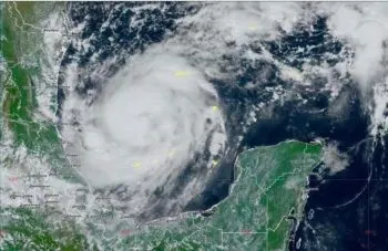 Huracán Milton se degrada a categoría 4, pero sigue siendo una amenaza para Florida