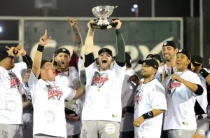 Pericos, campeones de la Serie del Rey