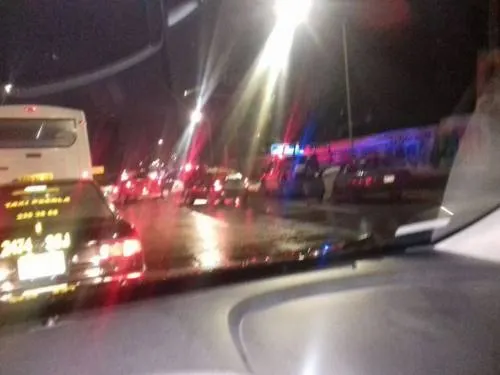Balacera en la central de Abastos deja dos hombres heridos