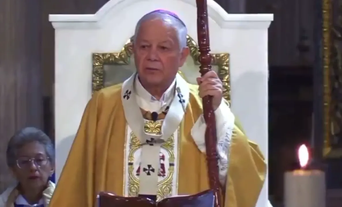 Monseñor Víctor Sánchez Espinosa, arzobispo de Puebla