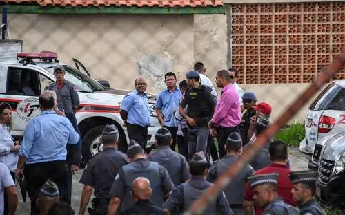 Autores de tiroteo en Sao Paulo fueron alumnos de la escuela: autoridades