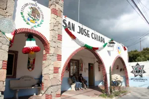 Reportan balacera entre bandas de robo de combustible en Chiapa