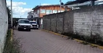 A balazos asesinan a un hombre al interior de una tienda en Tepeojuma
