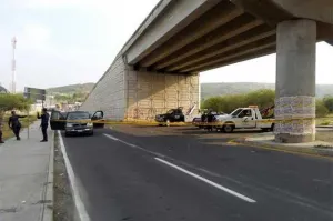 Policía Estatal aseguró a hombre que lesionó con arma de fuego a dos agentes federales