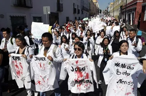 #Niunabatamenos, la Protesta Universitaria Contra la Inseguridad en Puebla
