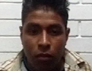 Lo consignan por intentar sustraer mercancía de comercio