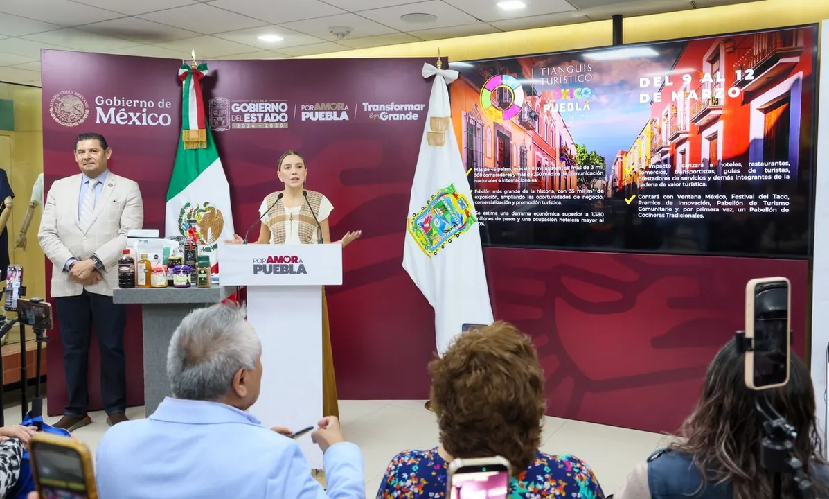 Gob Pue Press Conf Cdmx