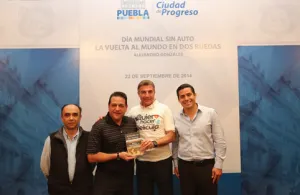 Tony Gali participa en ponencia impartida por ciclista mexicano