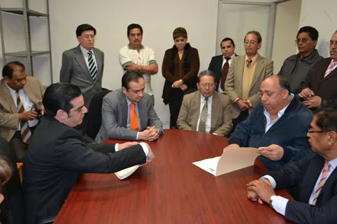 ASPABUAP emplaza a huelga, solicita 8 por ciento de incremento salarial