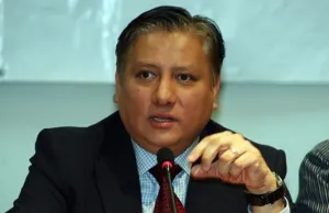 Responde Fernando Morales a críticos: Seguirá siendo priista