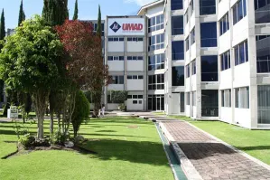 Universidades y gobierno se unen para atraer extranjeros