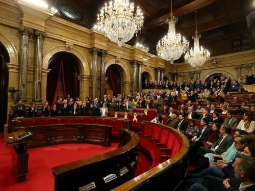 Cancelan investidura en Cataluña por reclusión de candidato