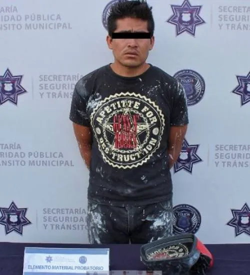 Detiene Policía Municipal de Puebla a probable responsable de robo de autopartes