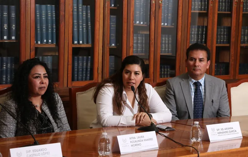 congreso-de-puebla-convenio-instituto-de-artes-visuales