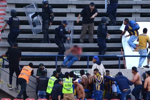 Dan de alta a aficionados queretanos lesionados en SLP