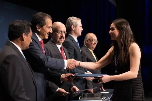 BUAP fortalece la educación superior en México: Alfonso Esparza Ortiz