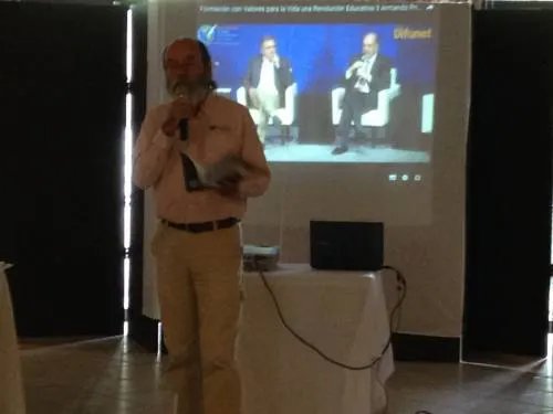 ExE renueva convenio de colaboración con 18 escuelas