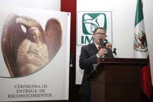 Reconoce IMSS a personal destacado del Hospital San Alejandro