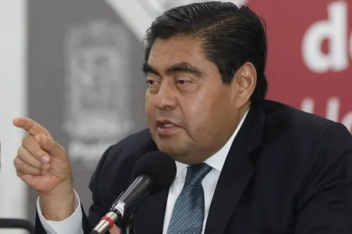 Urge reforma constitucional en materia electoral para reducir recursos a partidos políticos: Barbosa