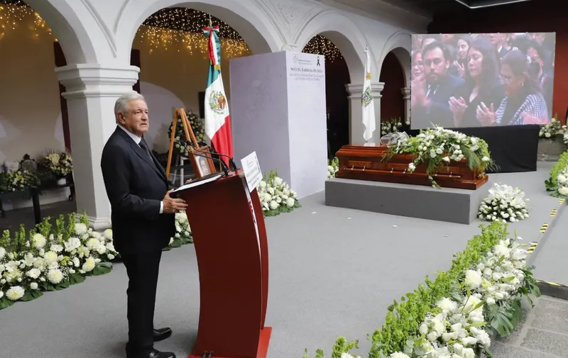 López Obrador en el homenaje de Miguel Barbosa