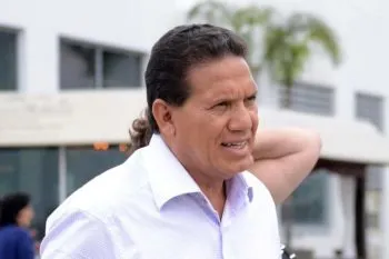 Alfredo Arango es el que desató la crisis del ISSSTEP