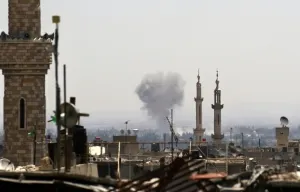 Mueren más de 30 civiles en bombardeos en Siria