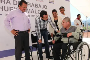 Inaugura Sedif unidad básica de rehabilitación y reequipa 9 desayunadores escolares en el municipio