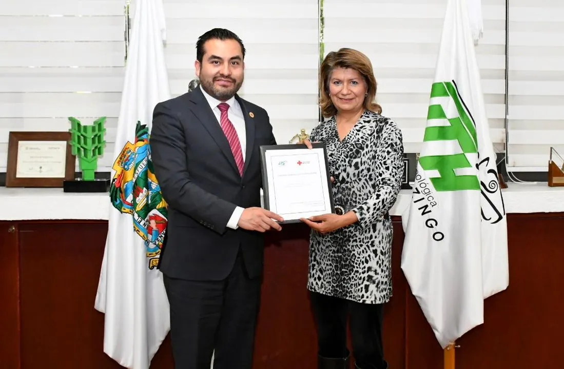 UTH y Cruz Roja suman esfuerzos por la salud de la comunidad