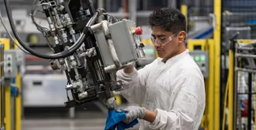 Suma Puebla 460 millones de dólares de inversión extranjera