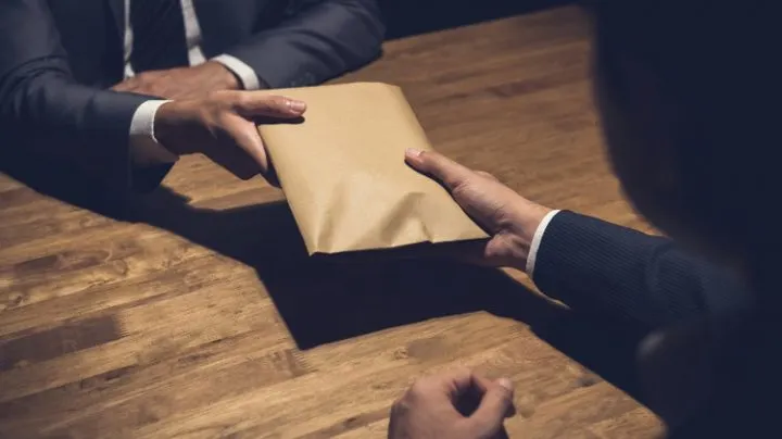 Solo llegan a sentencia 2 de 1,810 denuncias de corrupción en Puebla
