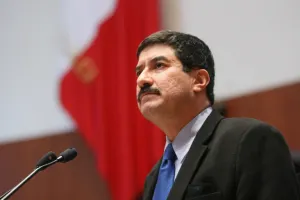 Corral inicia precampaña en Puebla, en busca de la presidencia nacional del PAN
