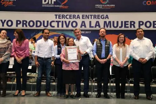 Dinorah López y Tony Gali impulsan negocios de poblanas emprendedoras