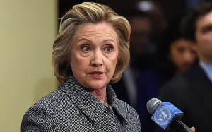Agradece Hillary Clinton en Texas a latinos de EEUU