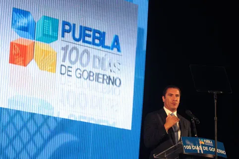 Van 32 presos políticos en el sexenio de Rafael Moreno Valle
