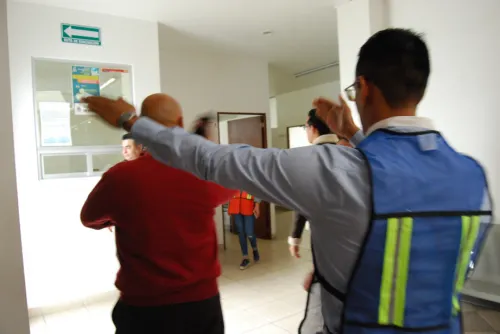 Personal del Tribunal del Estado de Puebla participa en Macrosimulacro 2020
