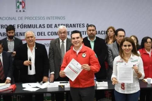 Con siete fórmulas, PRI cierra jornada de registro de proceso interno
