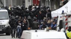 VIDEO: Mexicano graba el operativo antiterrorista en Saint-Denis