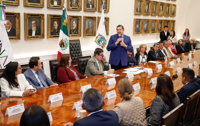 Convenio INAP-IAP impulsará la profesionalización de servidores públicos en Puebla: Armenta