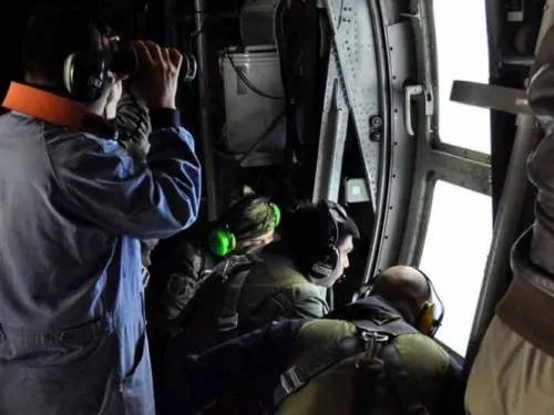 Argentina reporta posible explosión en zona donde desapareció el submarino
